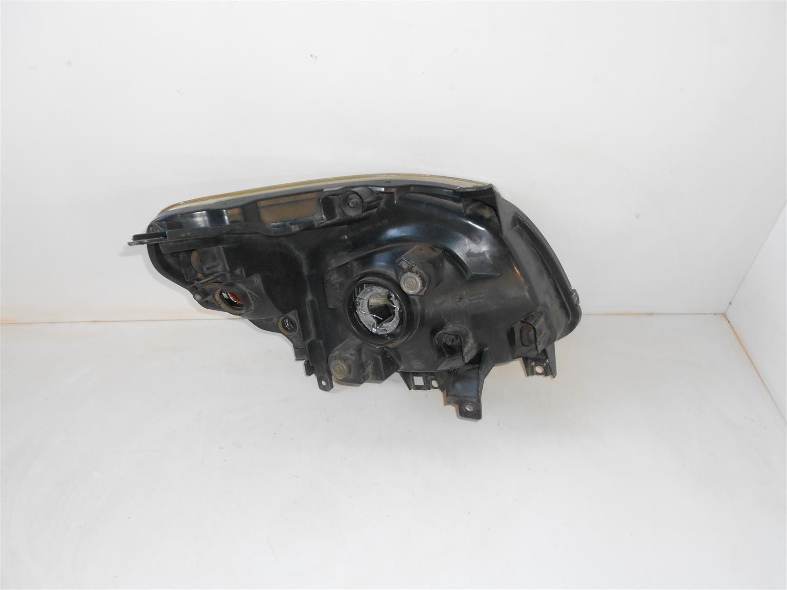 Ford Ranger T5  Headlight left side facelift Headlight