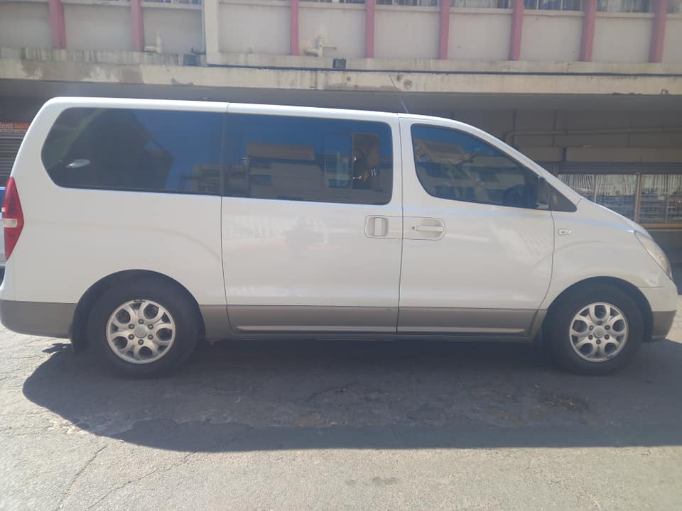 2012 H1 BUS 2.5 DIESEL AUTOMATIC TRANSMISSION, WHITE COLOUR, MILEAGE 105000KM