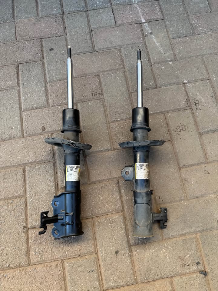 Kia Picanto Front Shock Absorber Set - Private Seller
