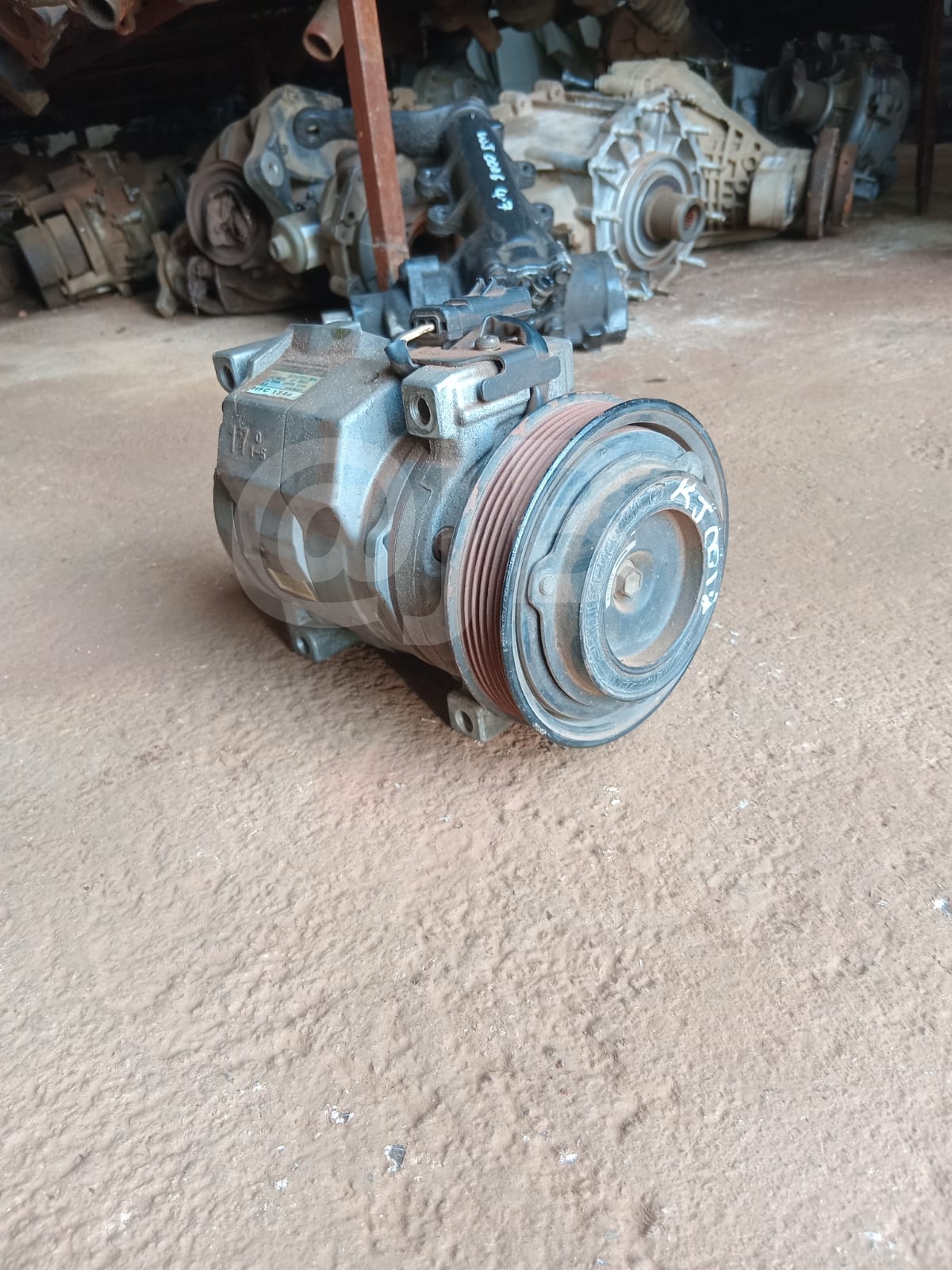 Jeep Cherokee KJ (Preloved) Aircon Pump - Jeep Used Parts - Private Seller Jeep Cherokee KJ (Preloved) Aircon Pump - Jeep Used Parts - Private Seller