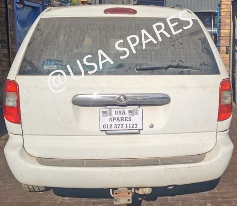 Stripping a Chrysler Voyager 3.3 For Spares - Private Seller
