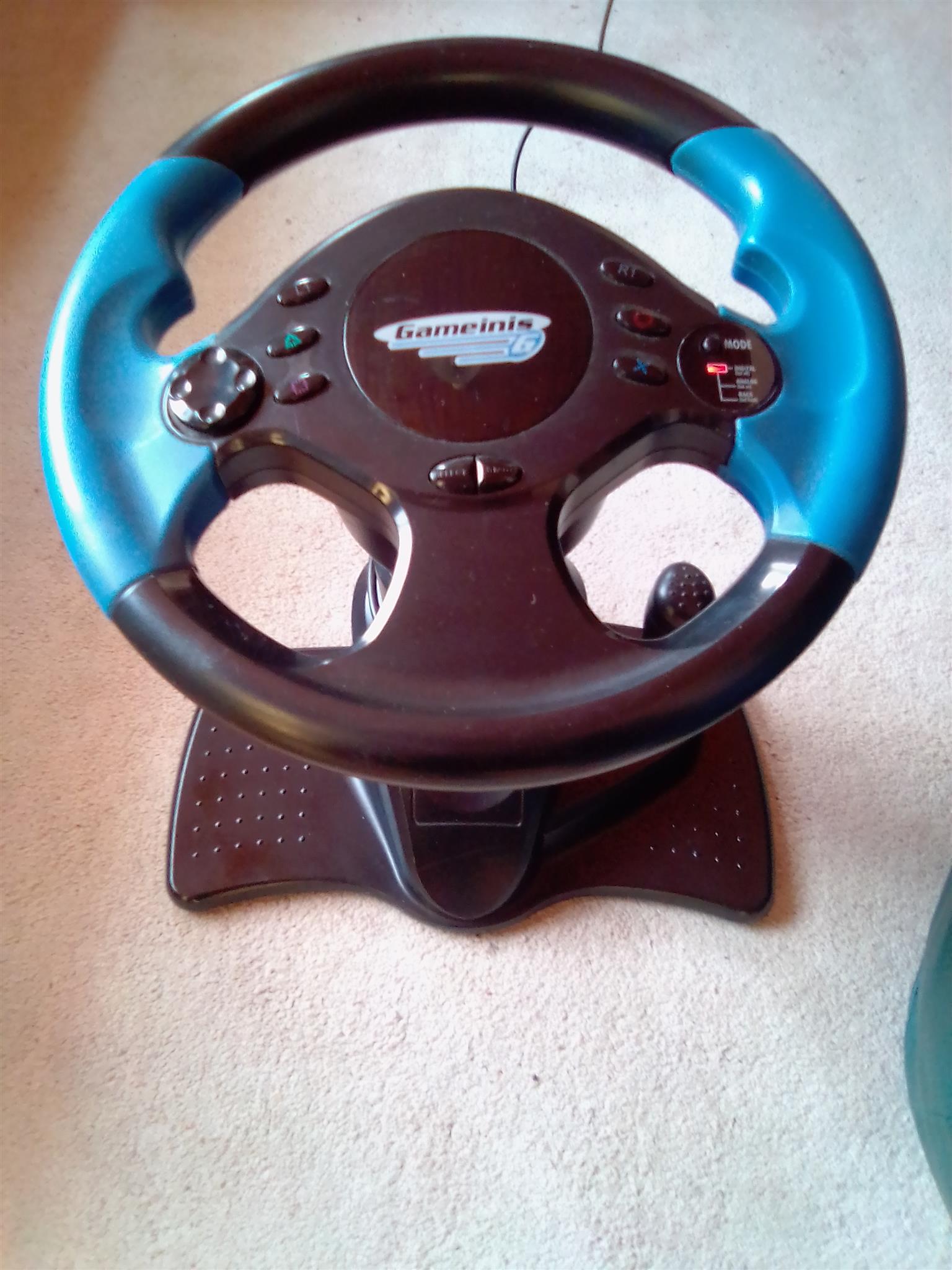 Steering Wheel & Gear Lever for PS2. Adjustable height and angle. No pedals. 