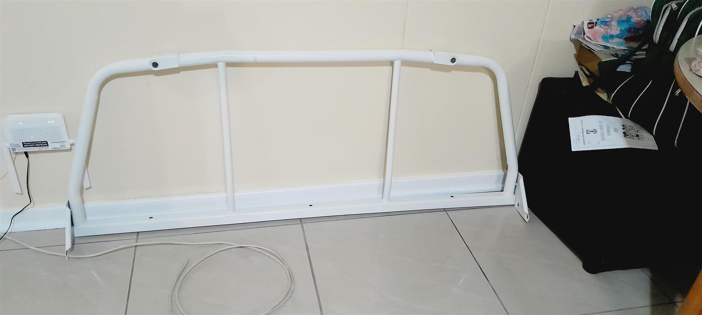 Toyota hilux rollbar - Private Seller