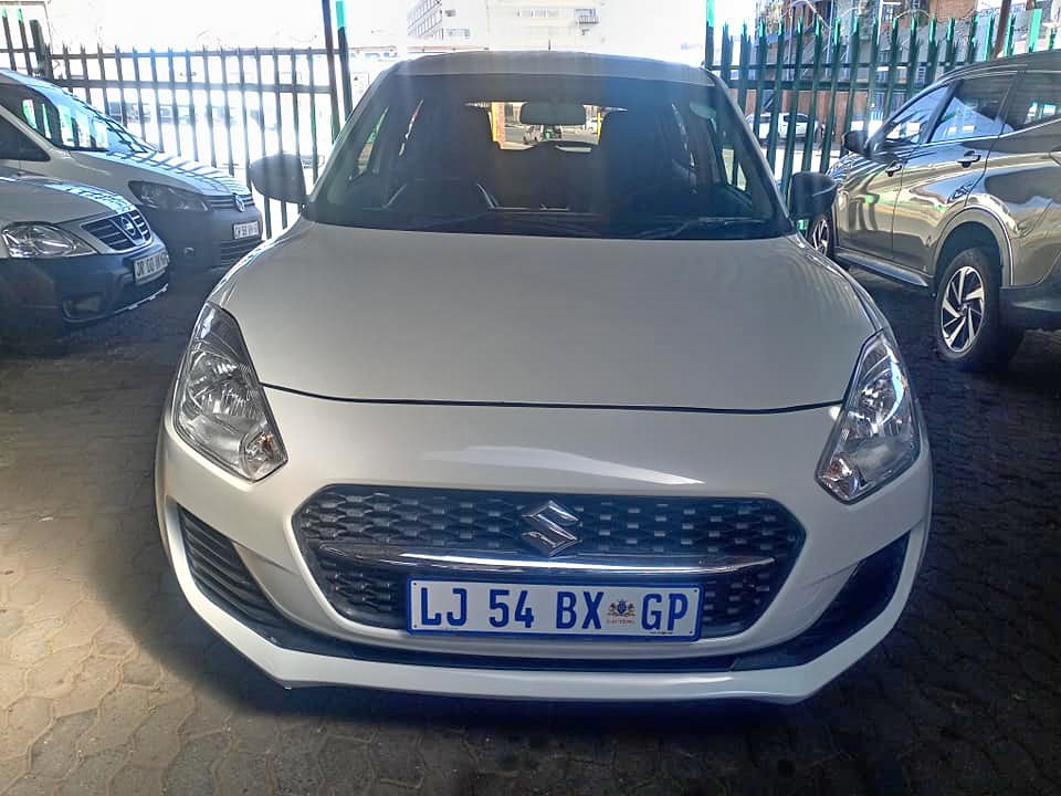 2023 Suzuki Swift 1.2 Manual Petrol White Reverse sensor Full service History