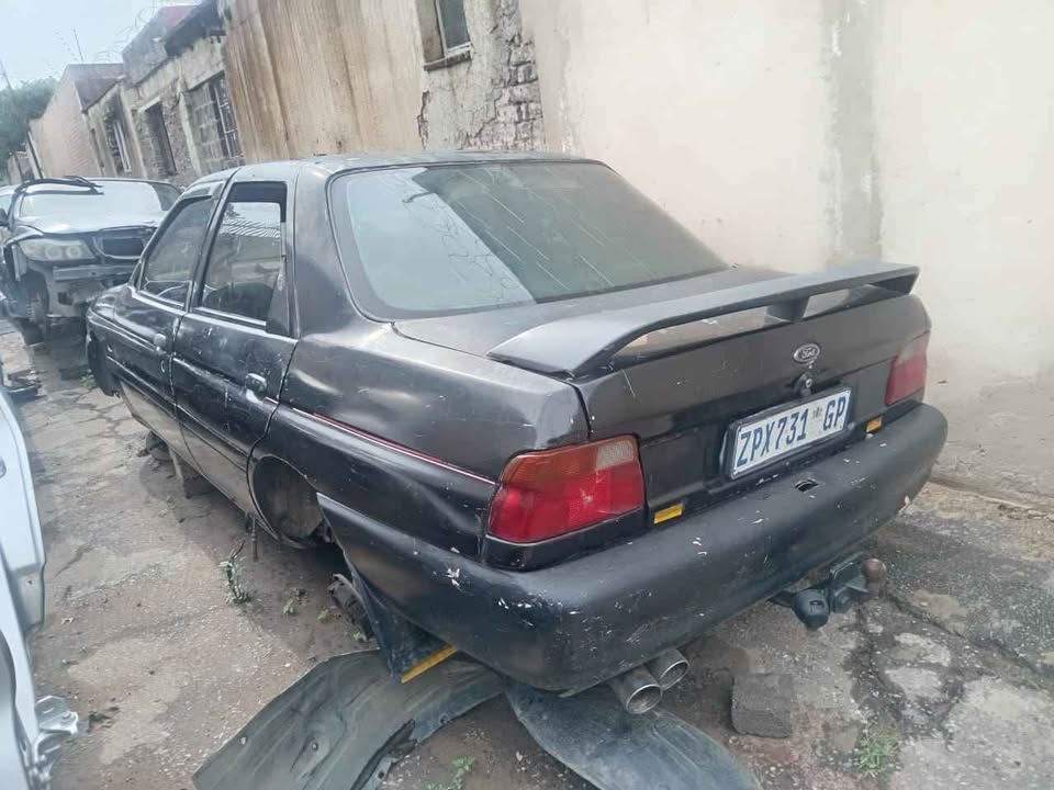 Ford escort mk6 Stripping For Spares @ JJ's Automotive Supplies Ford escort mk6 Stripping For Spares @ JJ's Automotive Supplies