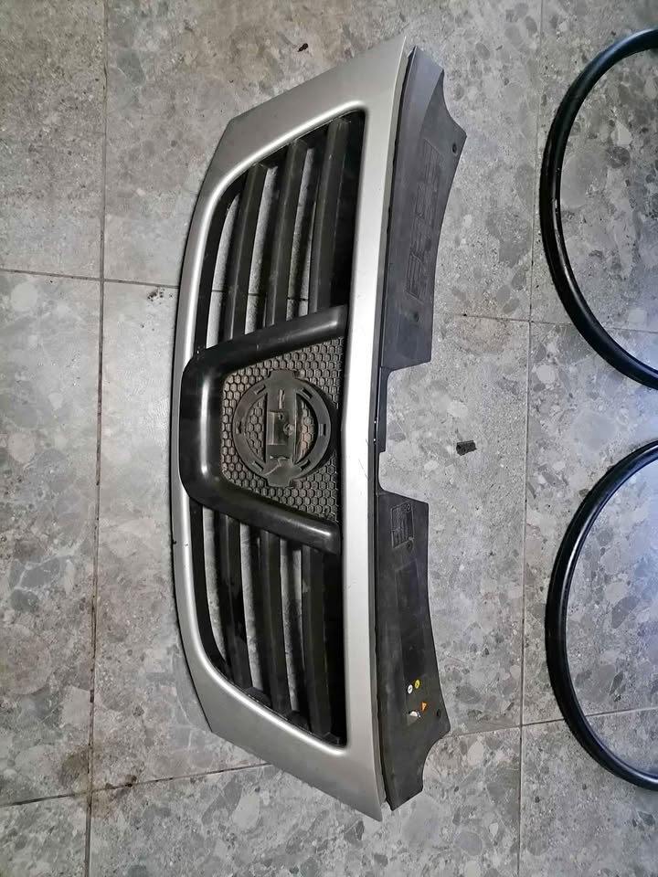 Nissan Np200 Grill - Private Seller Nissan Np200 Grill - Private Seller
