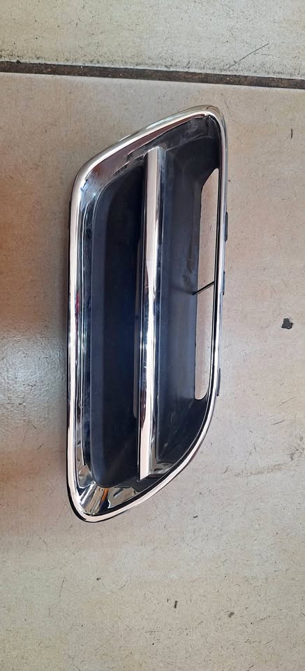 Nissan premera grille cover available - Private Seller Nissan premera grille cover available - Private Seller