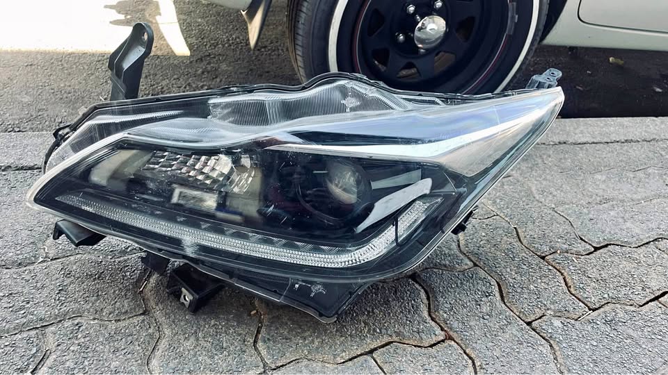 Toyota Starlet LED HEADLIGHT - Private Seller Toyota Starlet LED HEADLIGHT - Private Seller