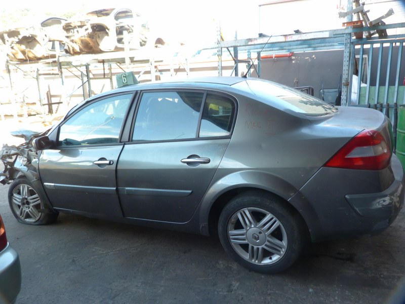 Renault Megane II 16V 2.0 Petrol Manual Green - 2004 SPARESBOYZ STRIPPING FOR S - Private Seller Renault Megane II 16V 2.0 Petrol Manual Green - 2004 SPARESBOYZ STRIPPING FOR S - Private Seller