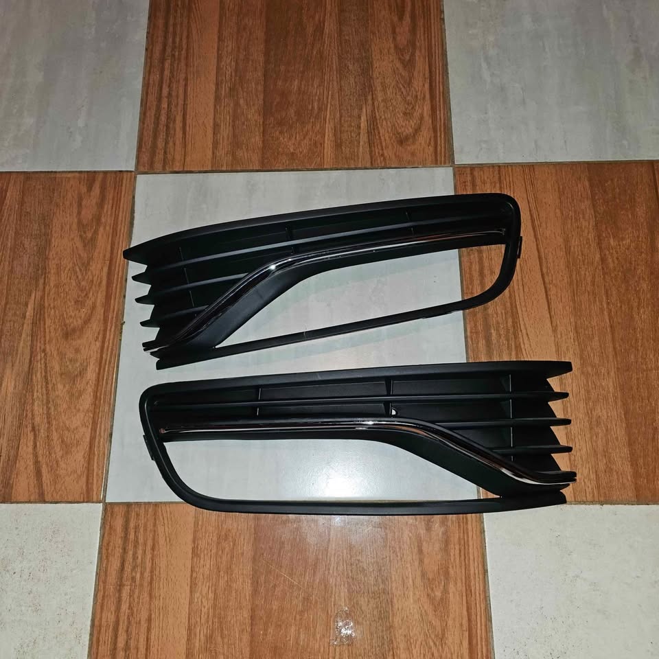 Polo foglight covers