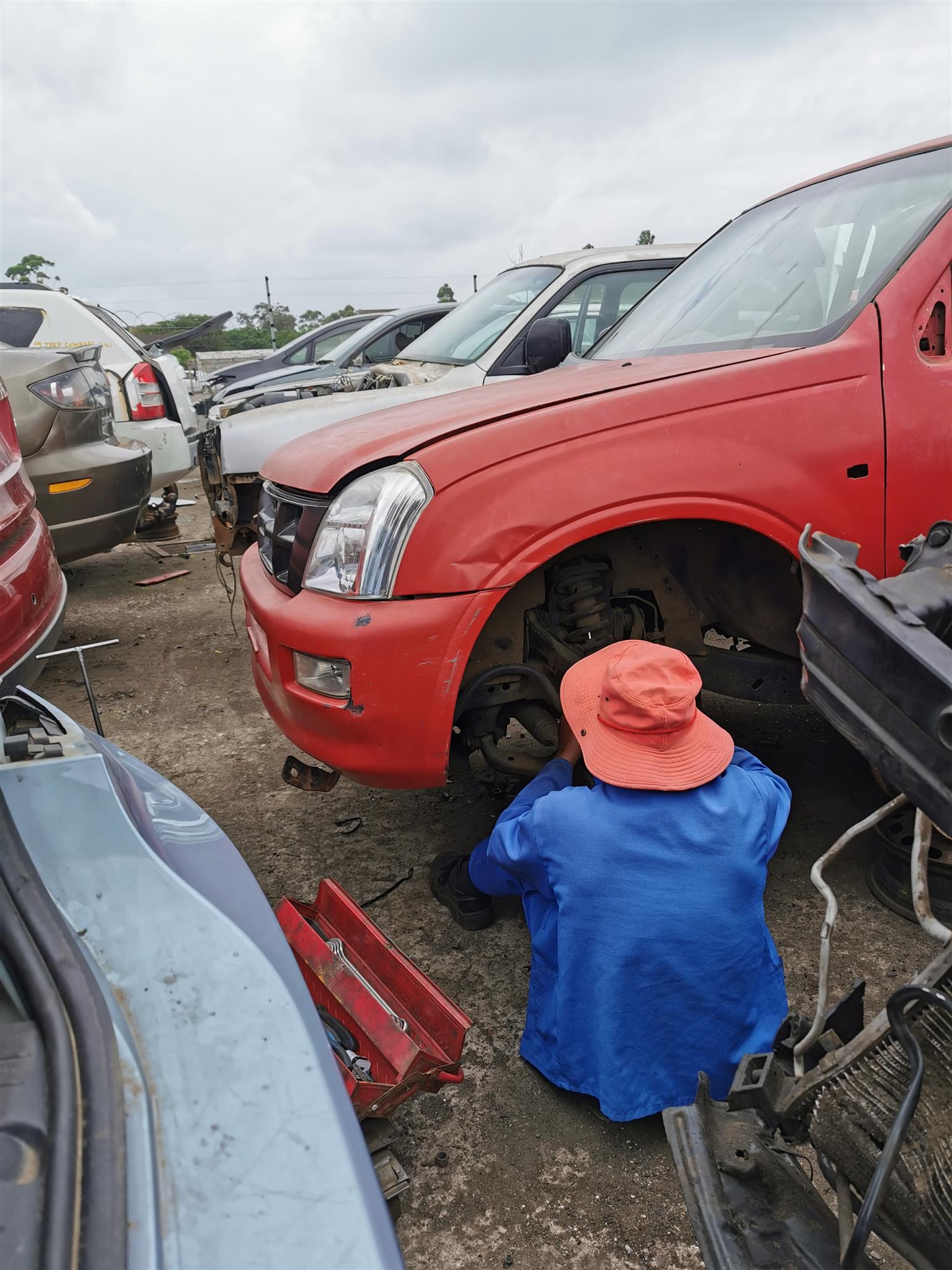 2004 Nissan X-Trail 2.0L - Stripping for Spares