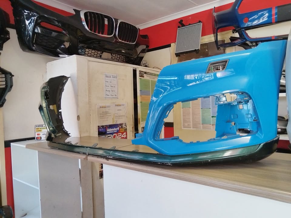 2022 AUDI Q5 FRONT BUMPER SUPER CLEAN FOR SALE - Private Seller 2022 AUDI Q5 FRONT BUMPER SUPER CLEAN FOR SALE - Private Seller