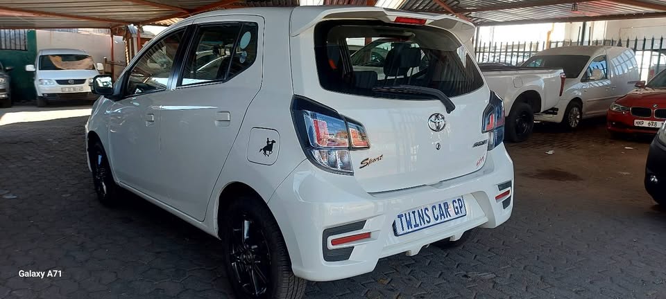 Toyota Agya 1.0 Manual petrol