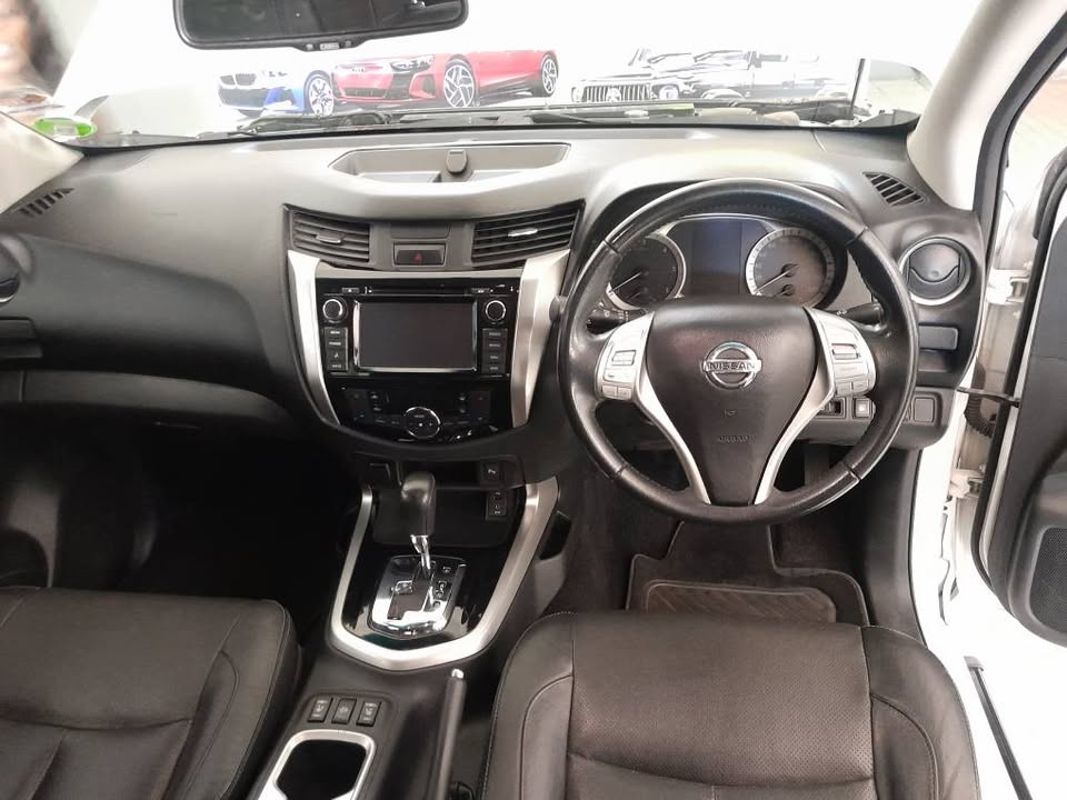 2018 NISSAN NAVARA 2.3LE DOUBLE CAB AUTOMATIC CANOPY