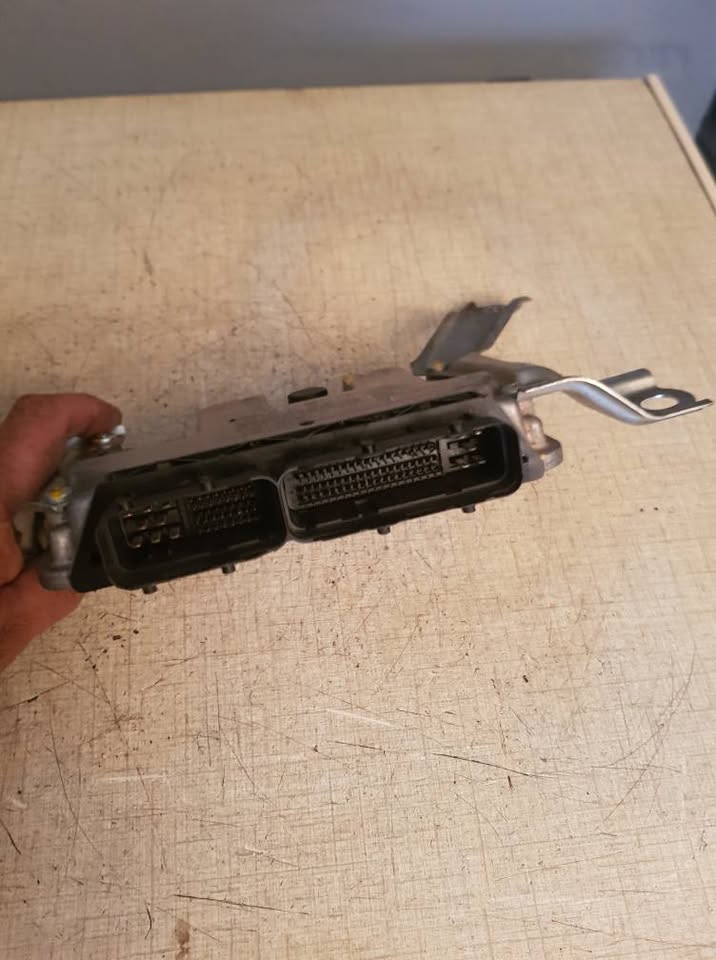 TOYOTA YARIS 1KR COMPUTER BOX FORSALE - Private Seller