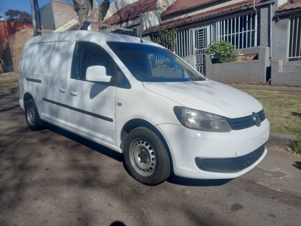 2013 VW CADDY PANEL VAN MAXX 2.0 TDI DIESEL, MANUAL, WHITE, 135000KMS