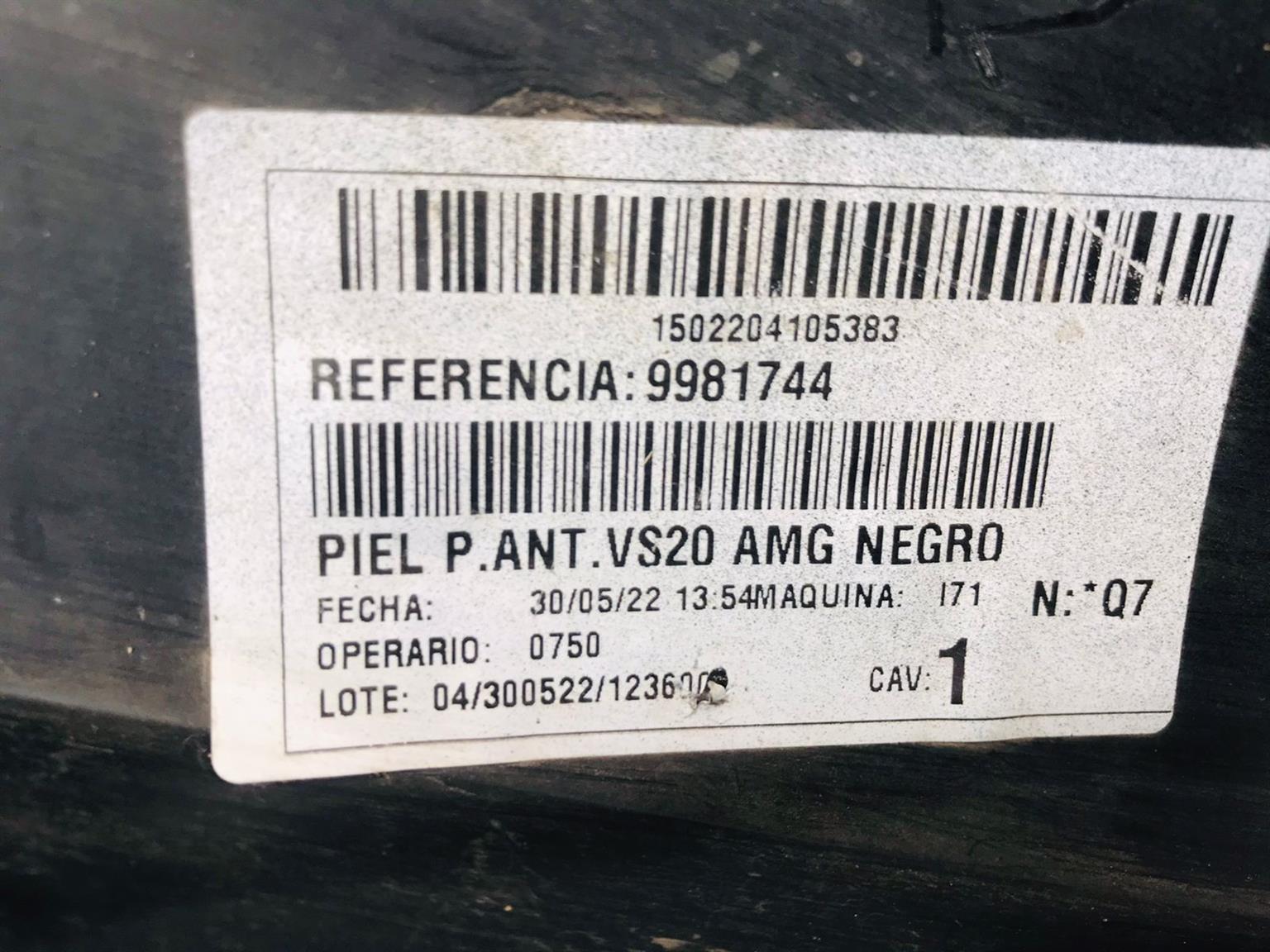 Mercedes Benz W447 Viano AMG front bumper with pdc holes - Private Seller
