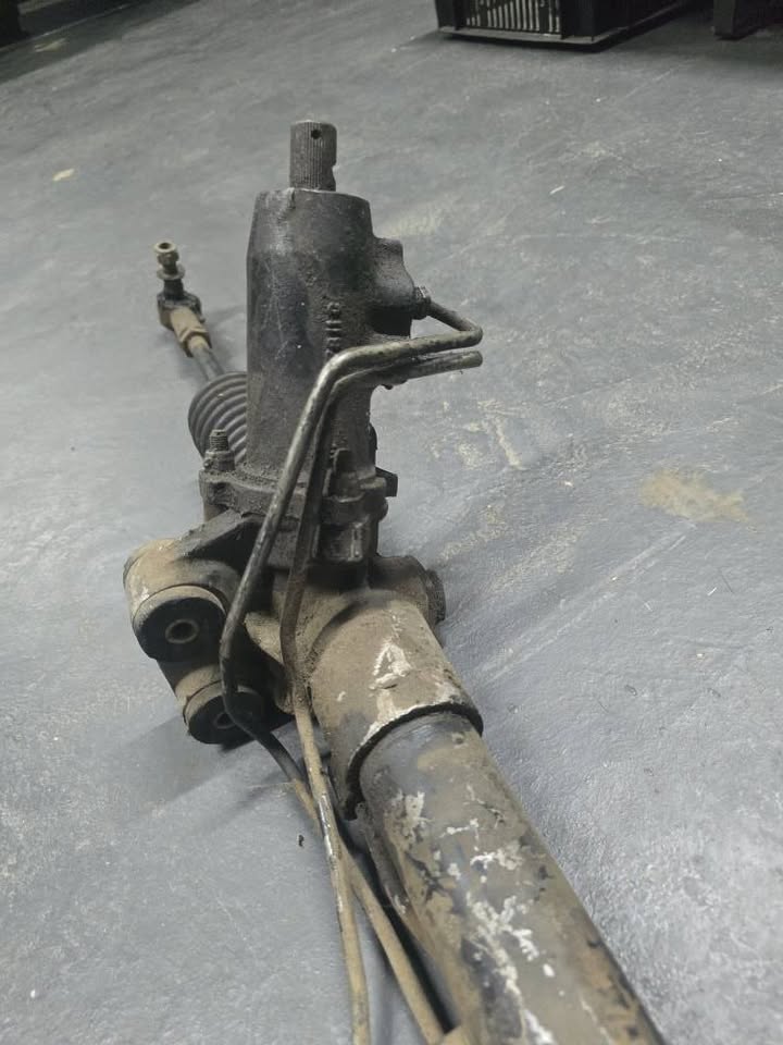 Jaguar XJ6 Power Steering Rack - Private Seller Jaguar XJ6 Power Steering Rack - Private Seller