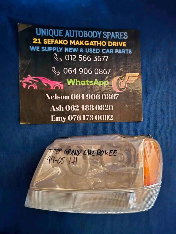 Jeep Grand Cherokee Left Headlight