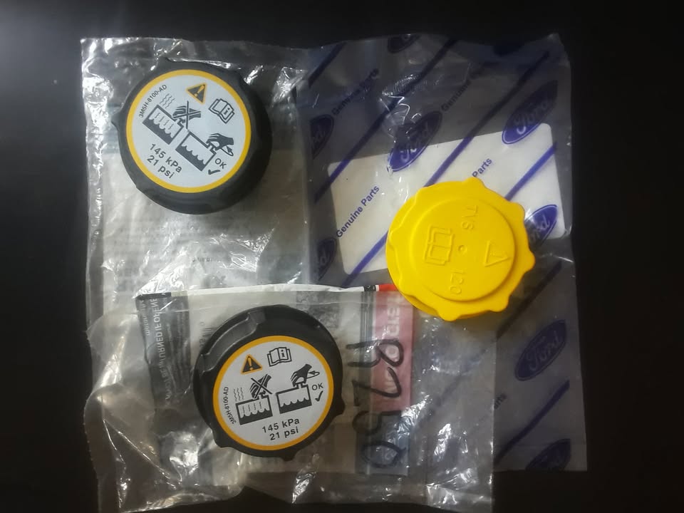 Ford bottle caps - Private Seller Ford bottle caps - Private Seller