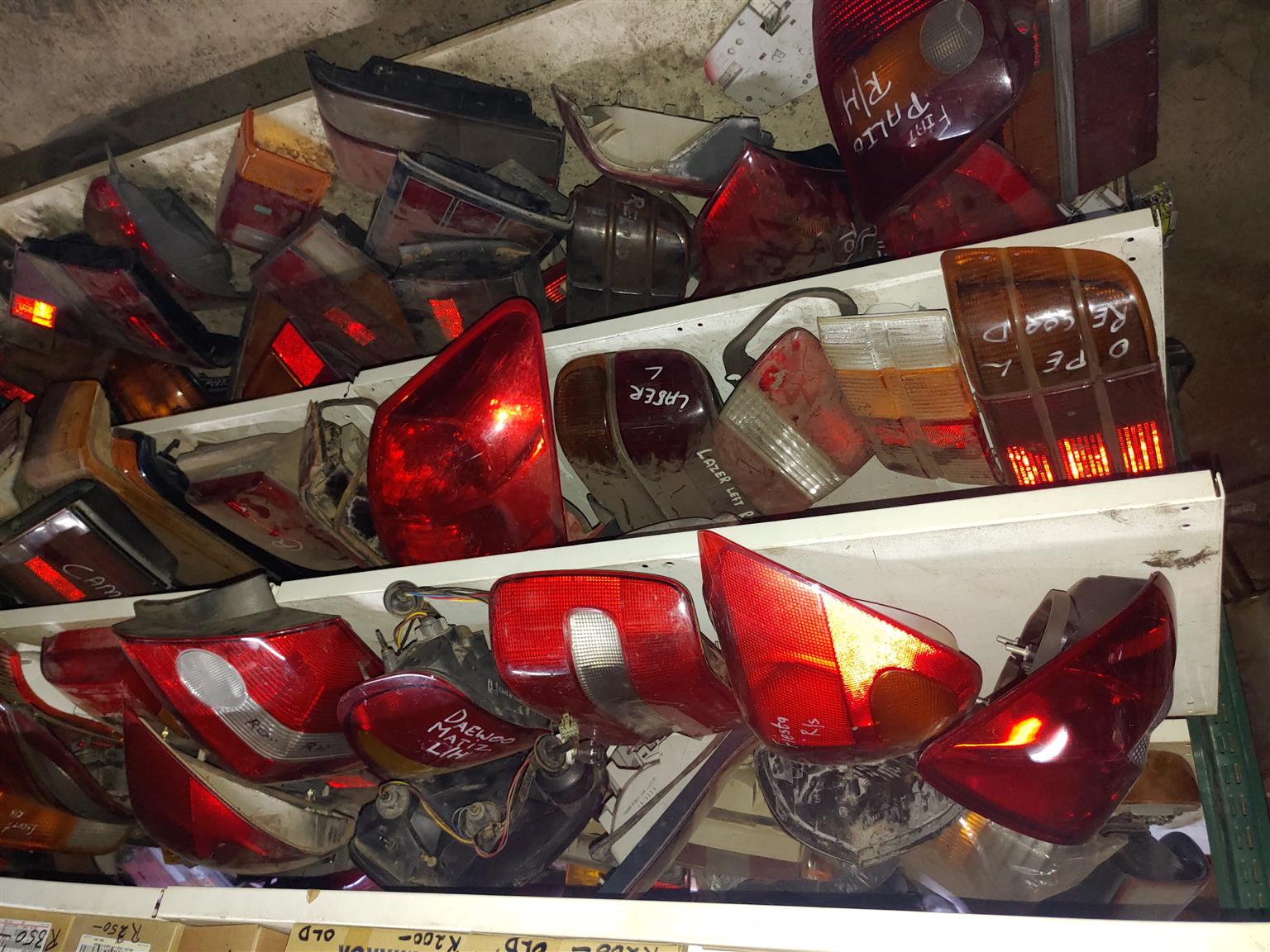 HEAD LIGHTS AND TAIL LIGHTS SECONDHAND AND NEW
