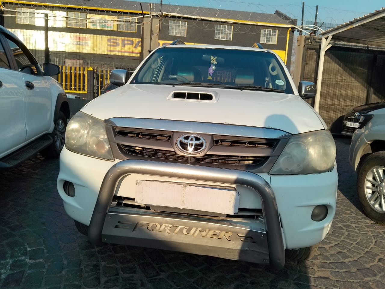 2007 Toyota Fortuner SUV 7Seater 3.0 D4D Diesel Manual 300,000km Leather Seats,