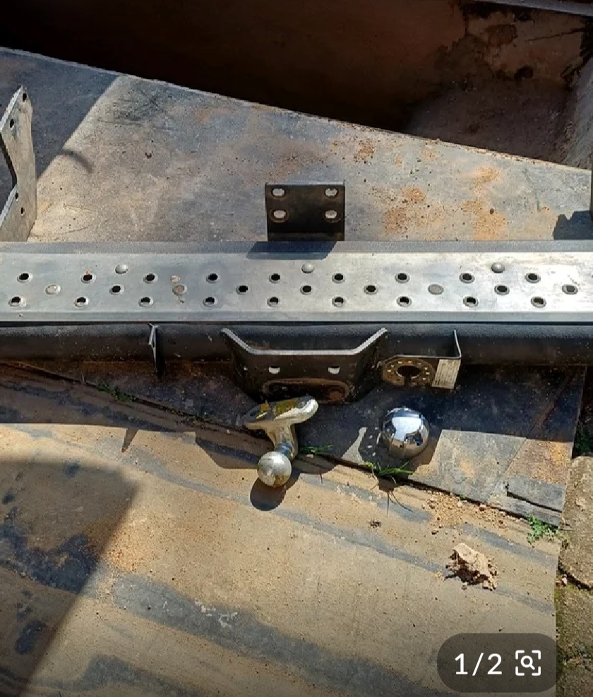 Tow bar for Toyota Lancruiser - Private Seller