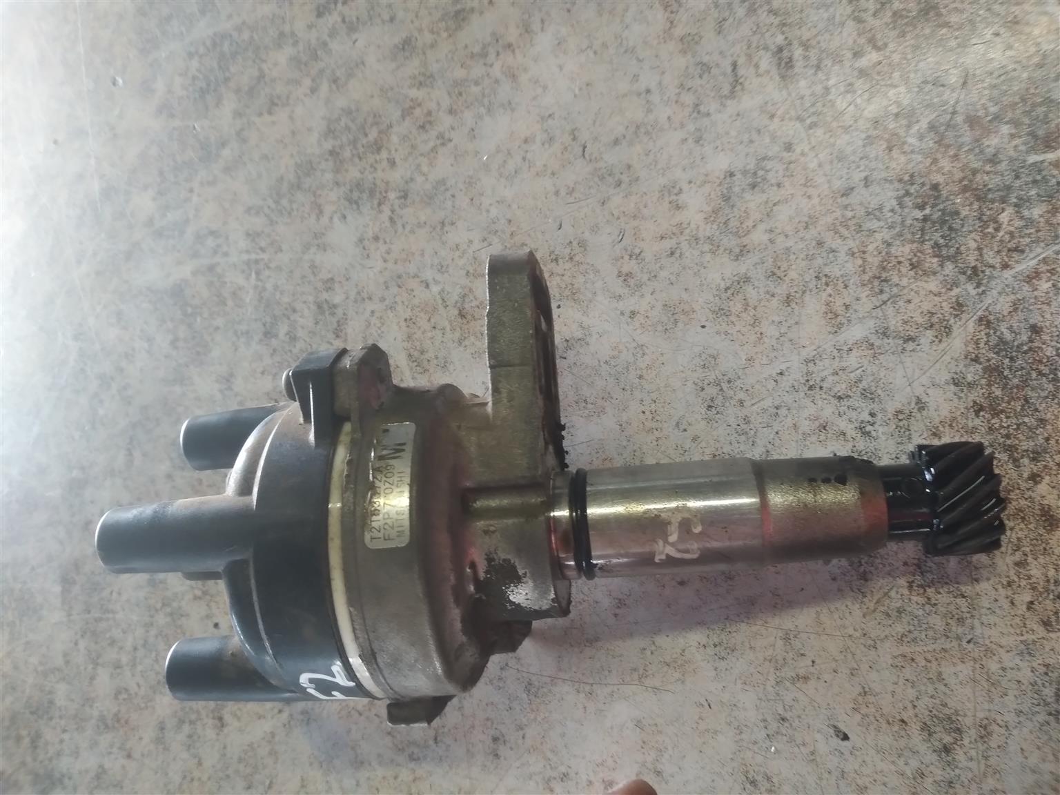 F2 mazda distributor fuel injection for sale - Private Seller