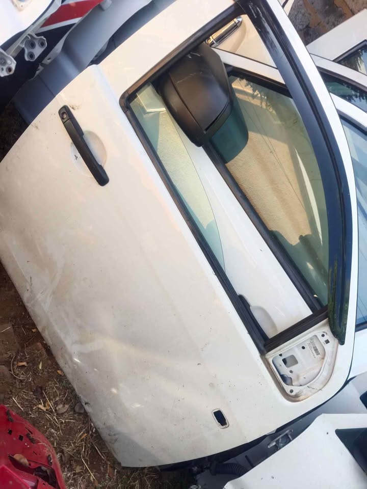Isuzu Dmax doors - Private Seller