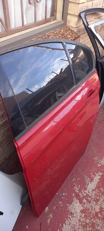 Bmw f30 F20 doors used shells - Private Seller Bmw f30 F20 doors used shells - Private Seller