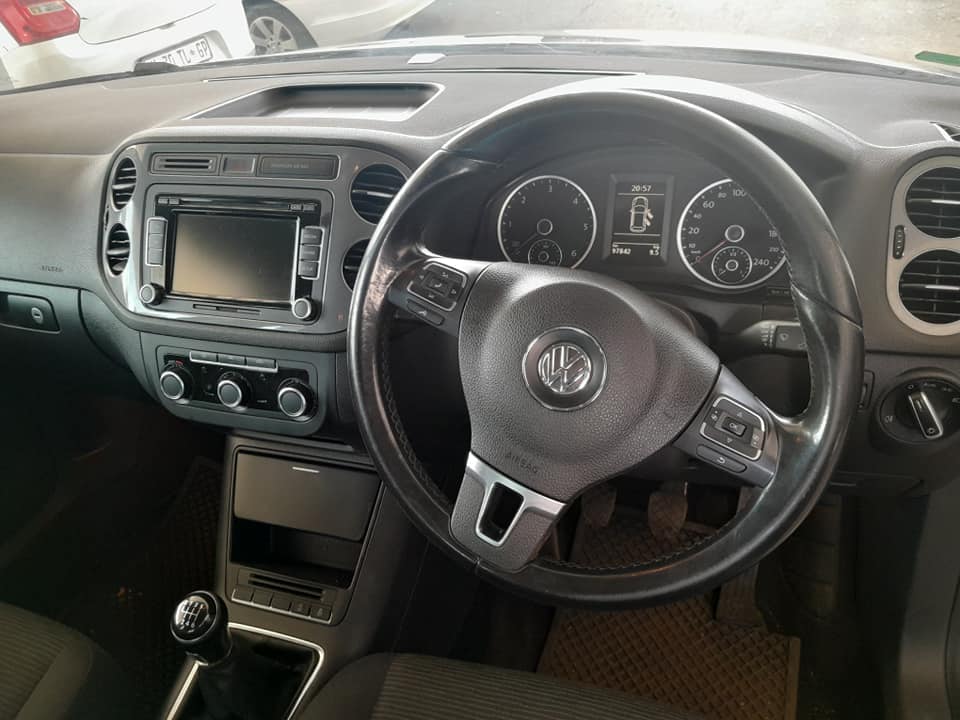 2012 VW TIGUAN 2.0 TDI MANUAL