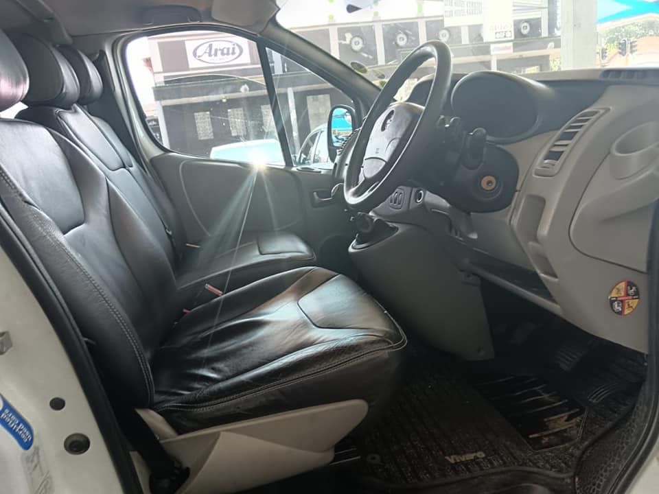 2013 OPEL VIVARO 1.9 CDTI MANUAL