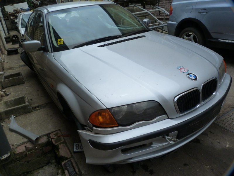 BMW 318i E46 AT Silver - 2001 SPARESBOYZ STRIPPING FOR SPARES - Private Seller
