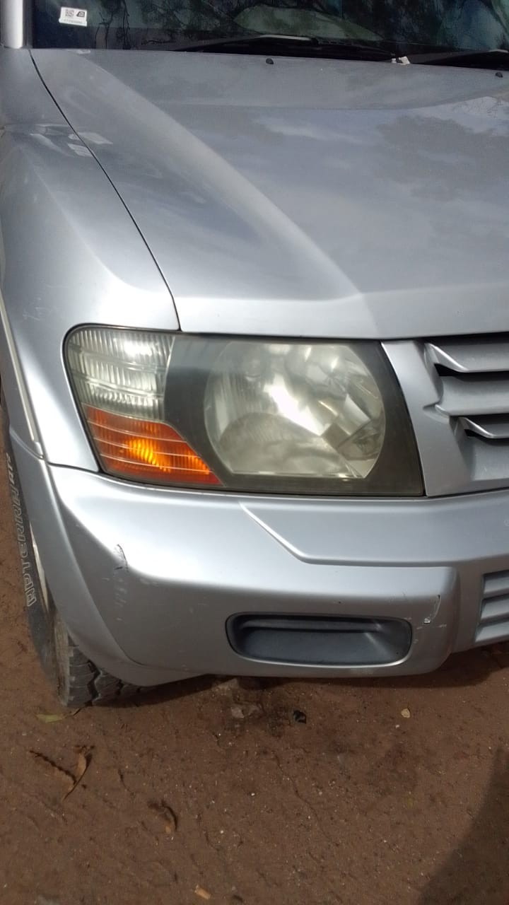 "Used Mitsubishi Pajero Gen 3 Headlights for sale - Private Seller