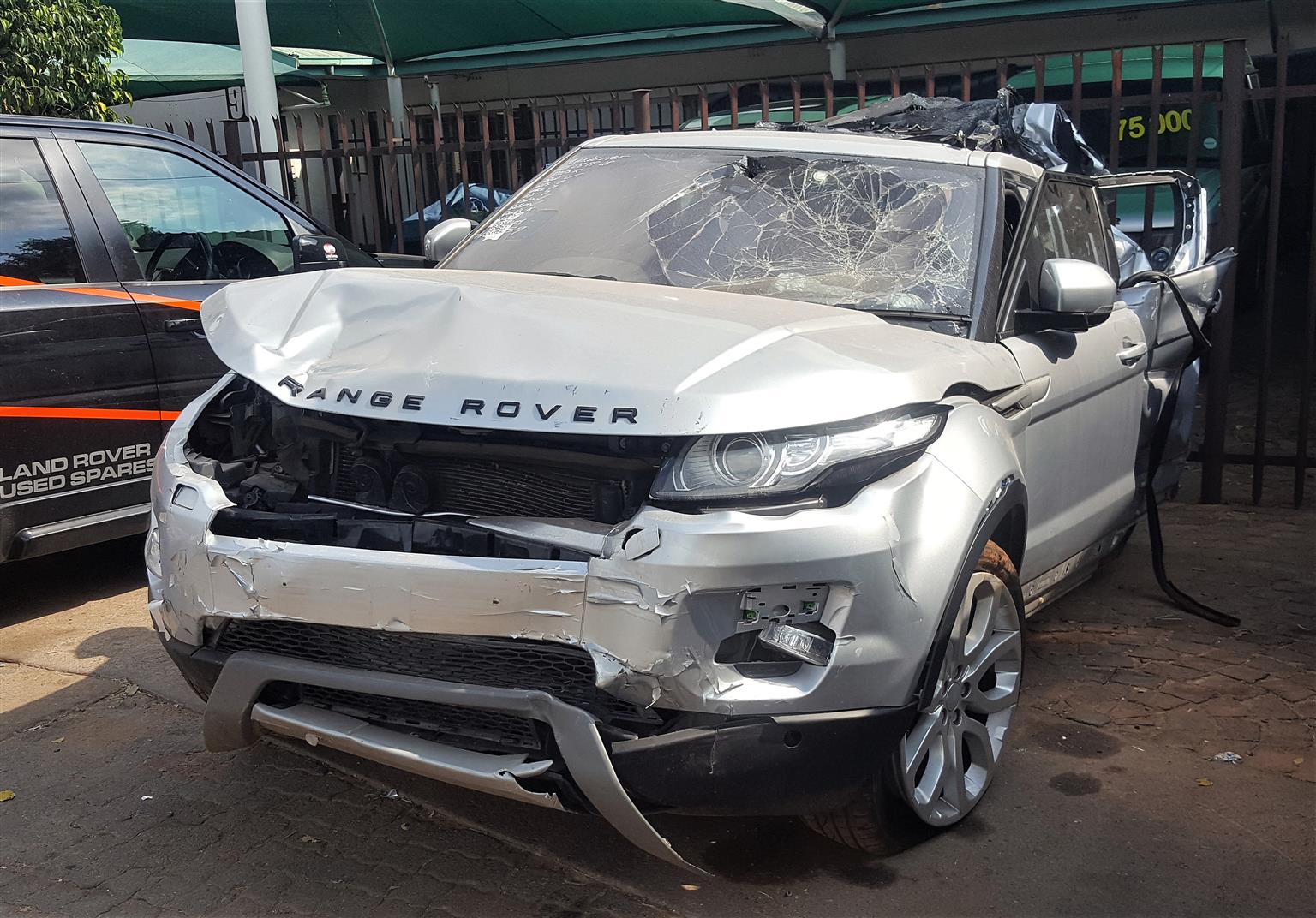 Range Rover Evoque - Stripping for Spares | Auto EZI
