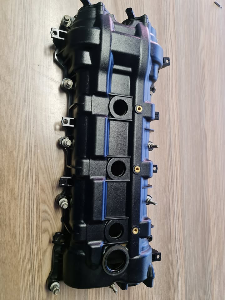 2014 DODGE JOURNEY V6 3.6L INNER TAPPET COVER FOR SALE IN GOOD CONDITION - Private Seller