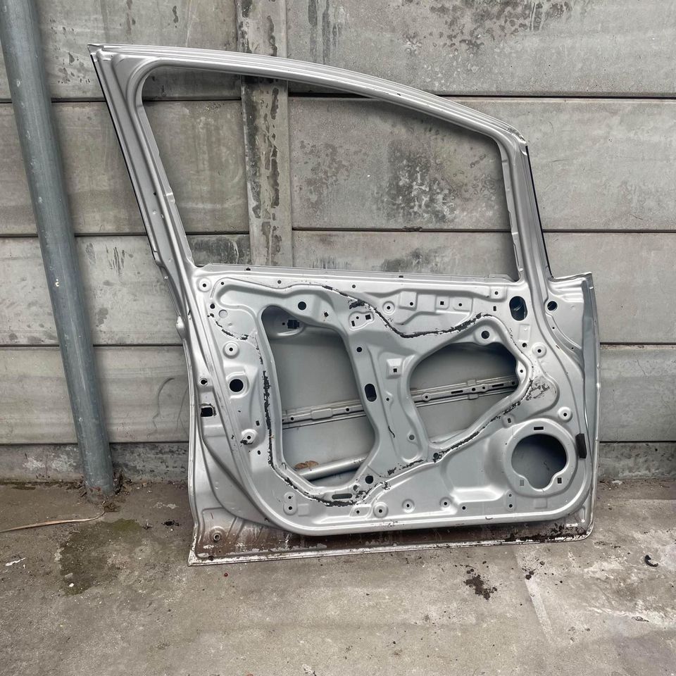 Honda Jazz Front Left Door - Private Seller Honda Jazz Front Left Door - Private Seller