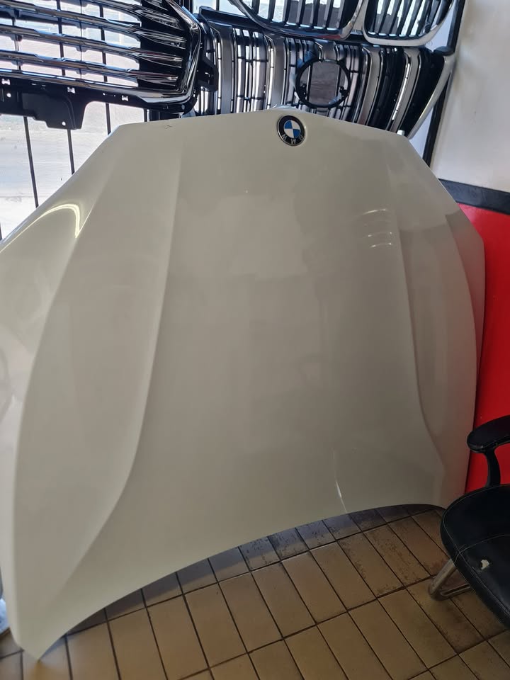 2017 BMW F15 WHITE BONNET IN A PRESTIGE CONDITION FOR SALE - Private Seller 2017 BMW F15 WHITE BONNET IN A PRESTIGE CONDITION FOR SALE - Private Seller
