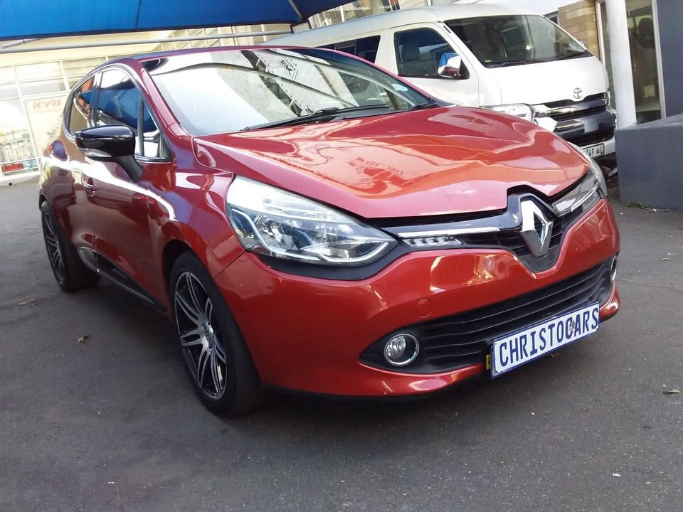 2013 model Renault Clio 4 700T