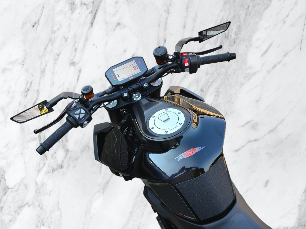 Preloaded Image 13