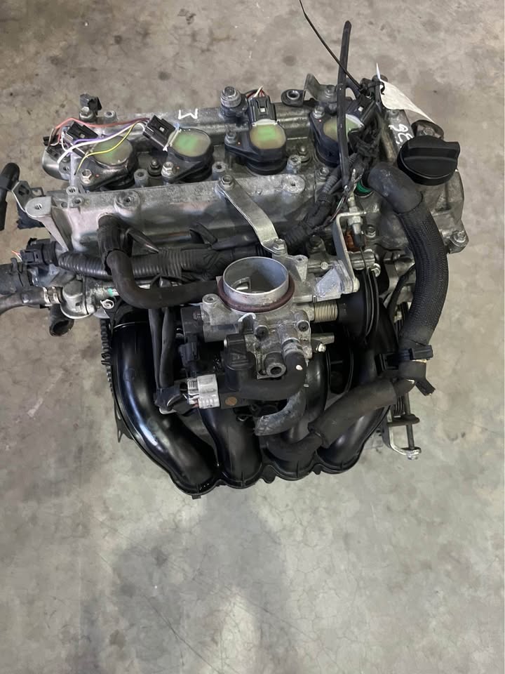 TOYOTA  AVANZA  1.3 ENGINE - Private Seller