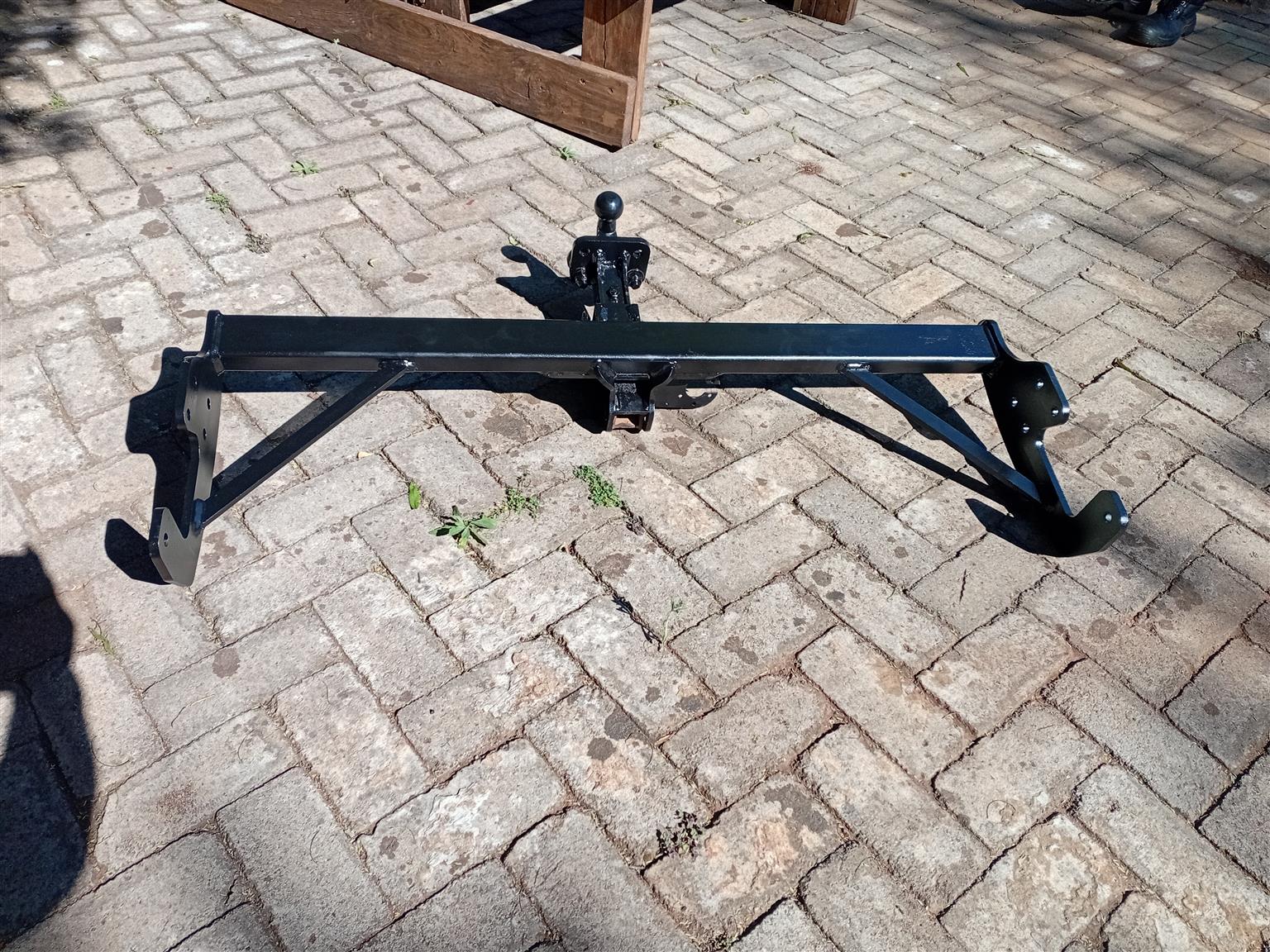 D4D Tow bar - Private Seller D4D Tow bar - Private Seller