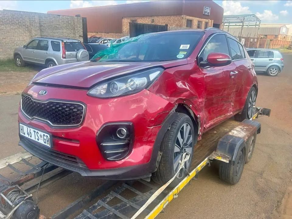 Kia spottage stripping for spares - Private Seller Kia spottage stripping for spares - Private Seller
