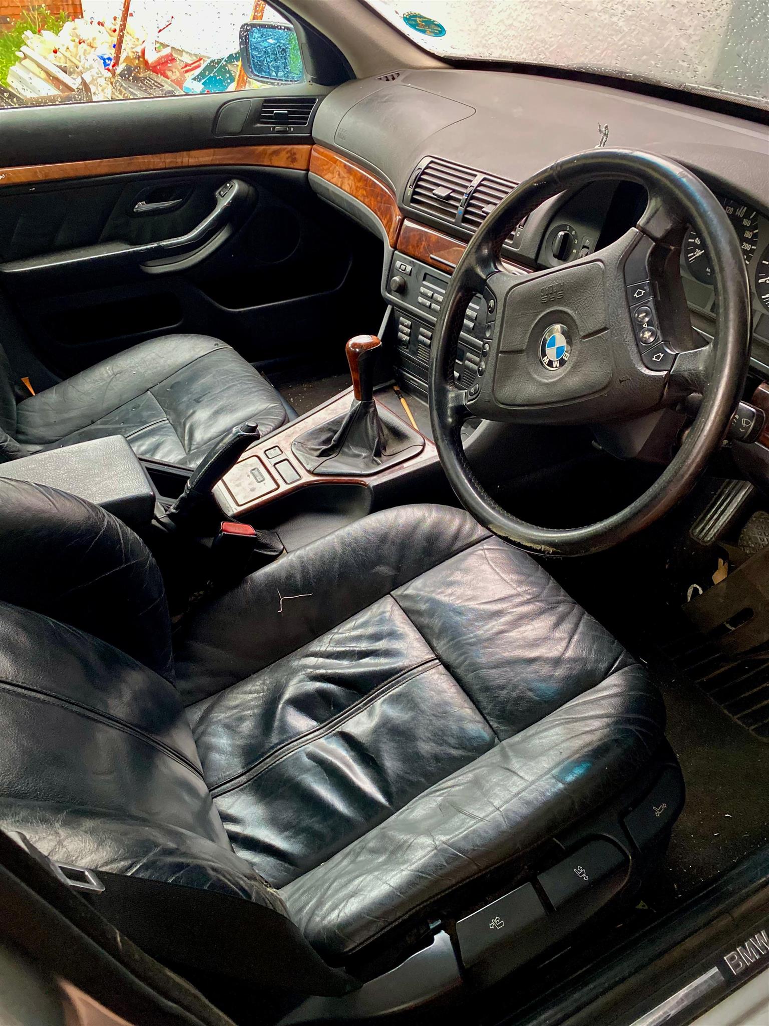 BMW E39 stripping for parts - Private Seller BMW E39 stripping for parts - Private Seller