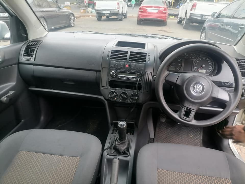 2011 Volkswagen polo vivo 1.4 Hatchback