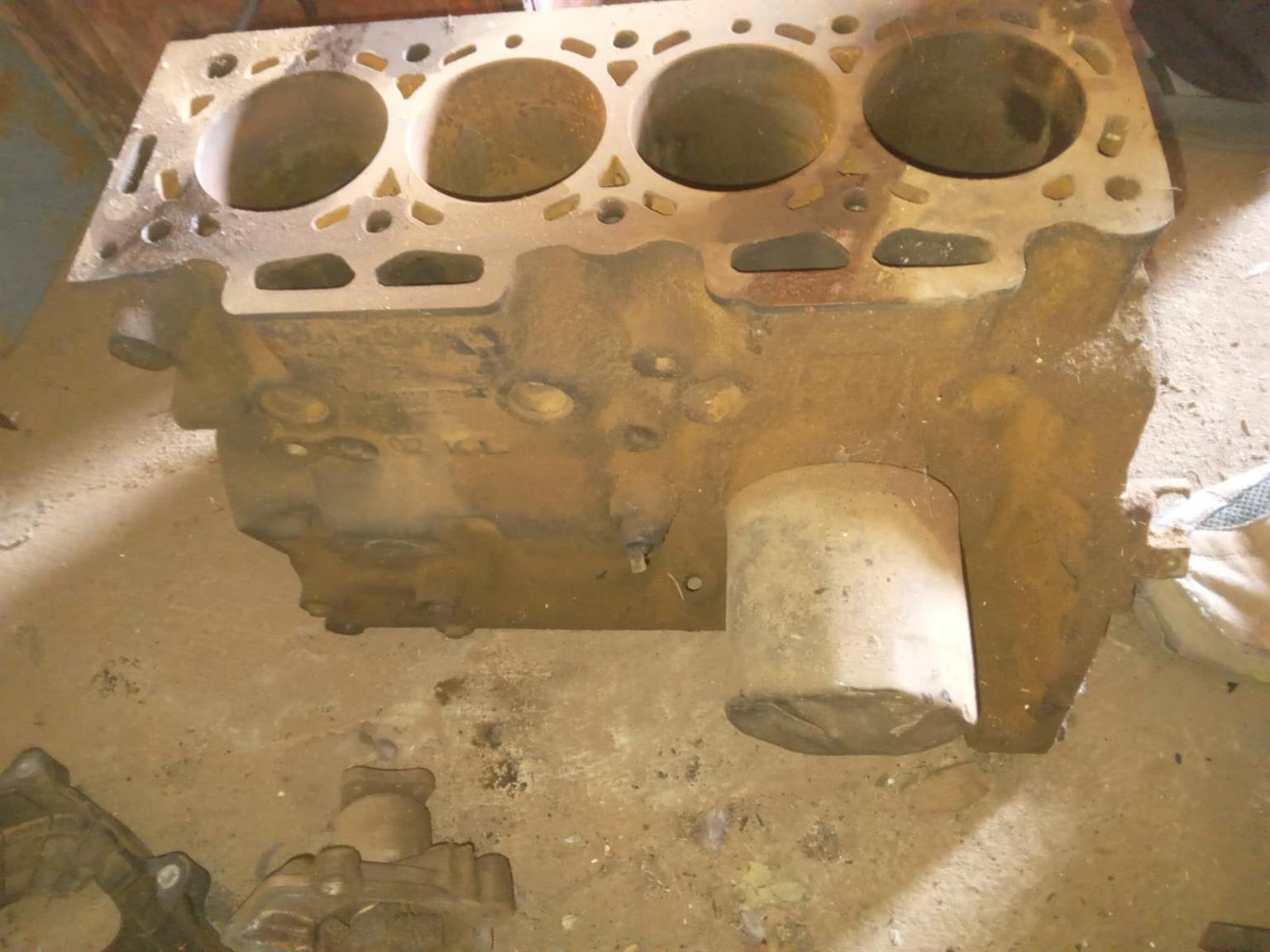 Tata indica  block  with pistons - Private Seller