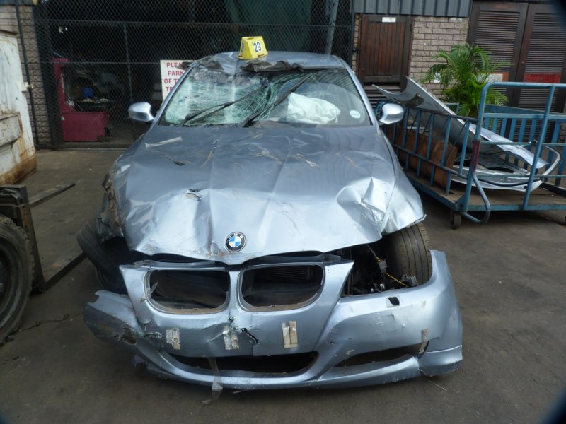 BMW 320i E90 AT Blue - 2011 STRIPPING FOR SPARES - Private Seller BMW 320i E90 AT Blue - 2011 STRIPPING FOR SPARES - Private Seller