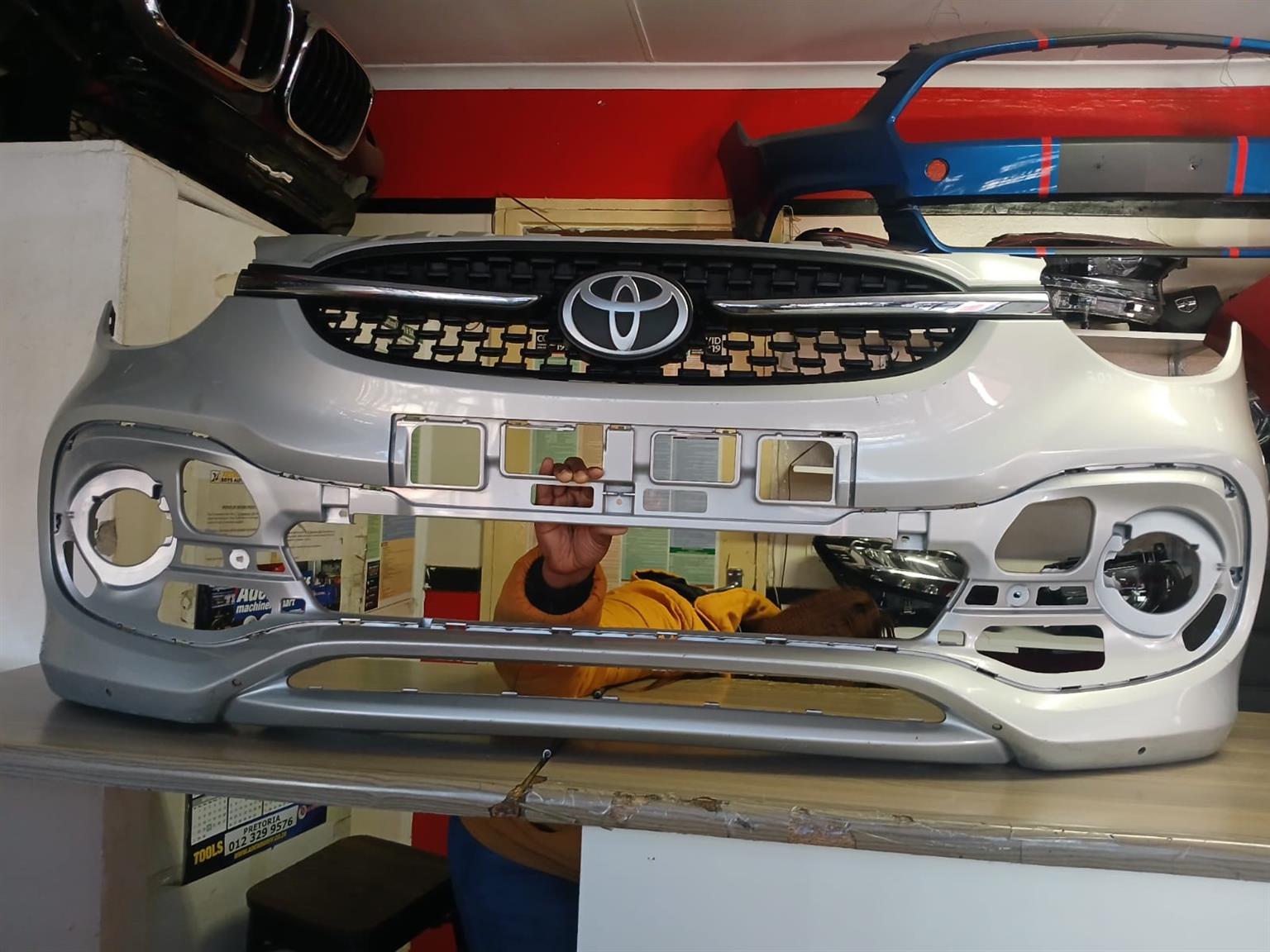 2024 (TOYOTA) VITZ FRONT BUMPER WITH MAIN GRILL - Private Seller 2024 (TOYOTA) VITZ FRONT BUMPER WITH MAIN GRILL - Private Seller