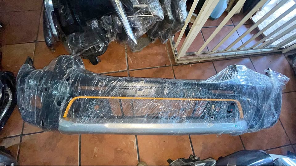 FORD RANGER T9 BUMPER - Private Seller FORD RANGER T9 BUMPER - Private Seller