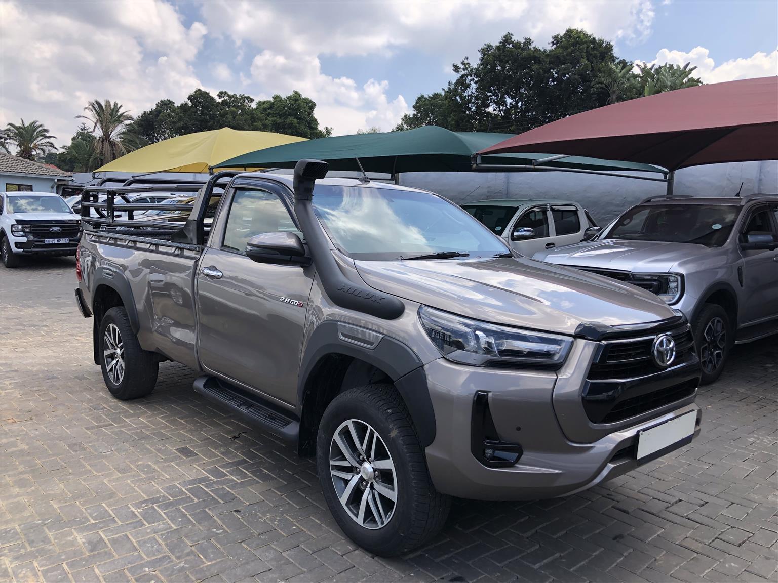 Used 2022 Toyota Hilux 2.8GD-6 4x4 Legend 50 - Private Seller Used 2022 Toyota Hilux 2.8GD-6 4x4 Legend 50 - Private Seller